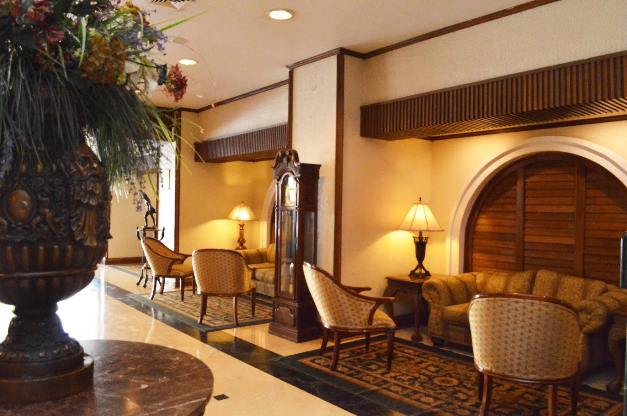 Quality Inn Chihuahua San Francisco מראה חיצוני תמונה